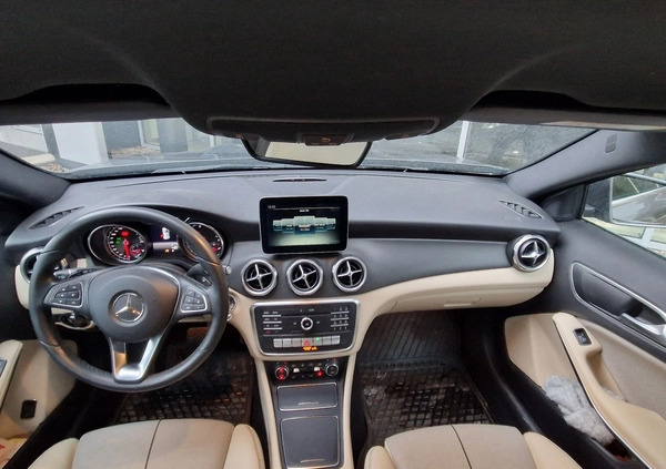 Mercedes-Benz GLA cena 99900 przebieg: 78595, rok produkcji 2017 z Ciężkowice małe 106